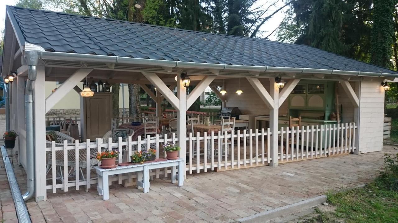 Balzsam Apartmanhaz Harkány Dış mekan fotoğraf