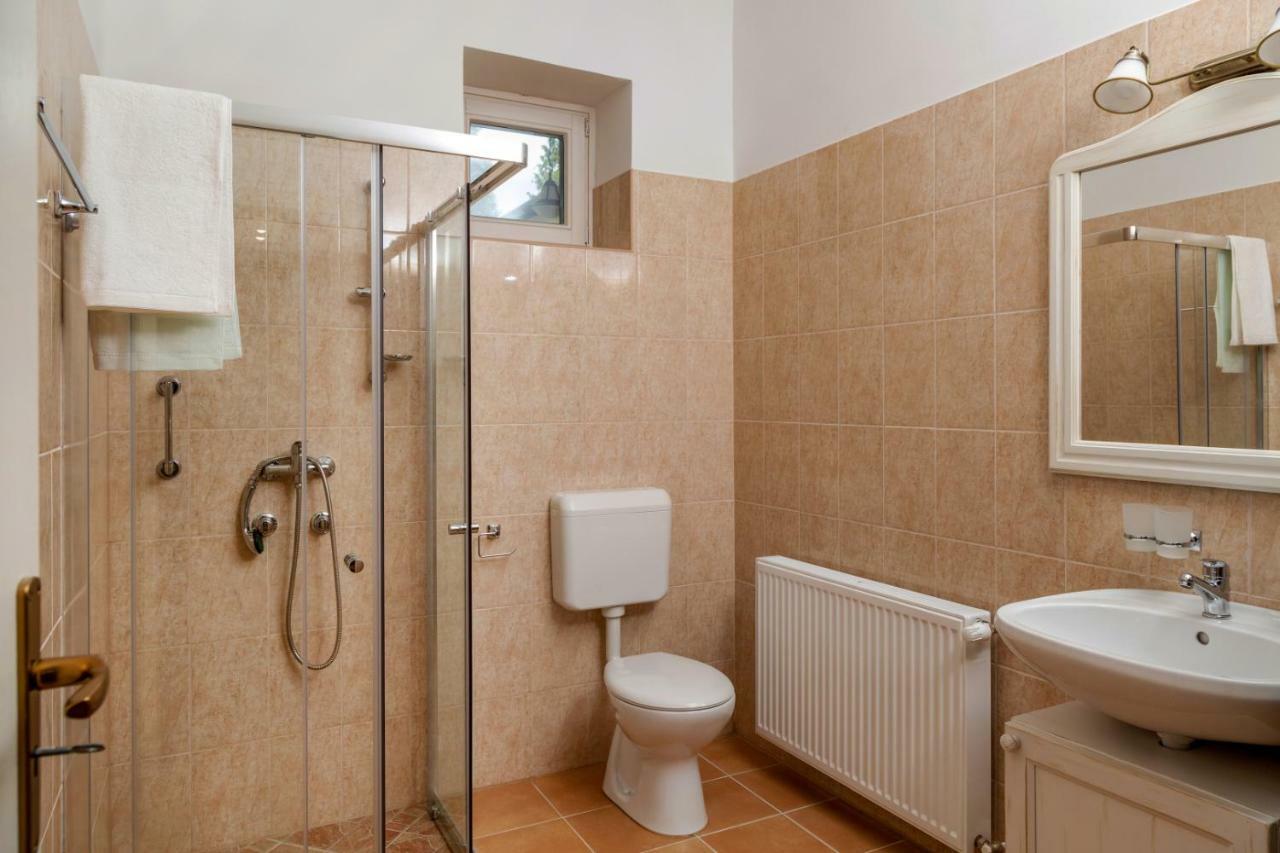 Balzsam Apartmanhaz Otel Harkány Dış mekan fotoğraf