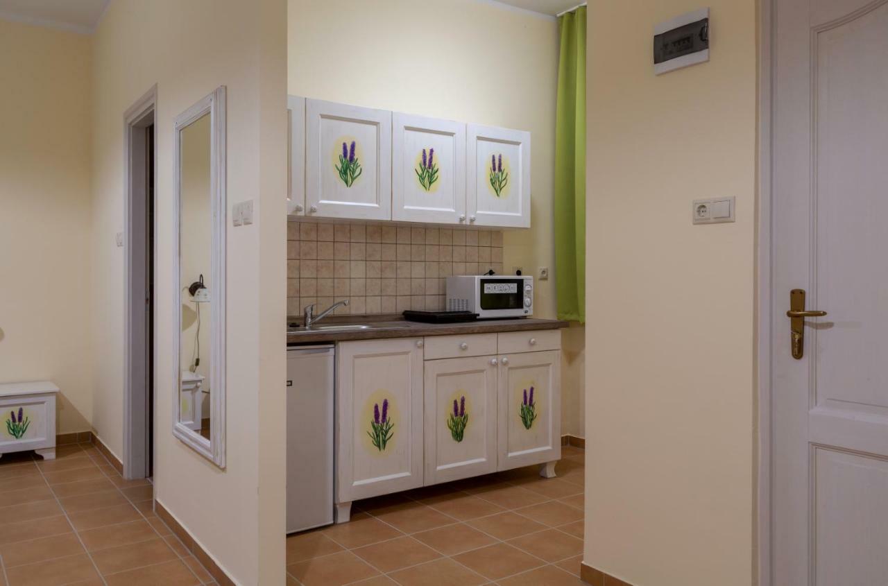 Balzsam Apartmanhaz Harkány Dış mekan fotoğraf