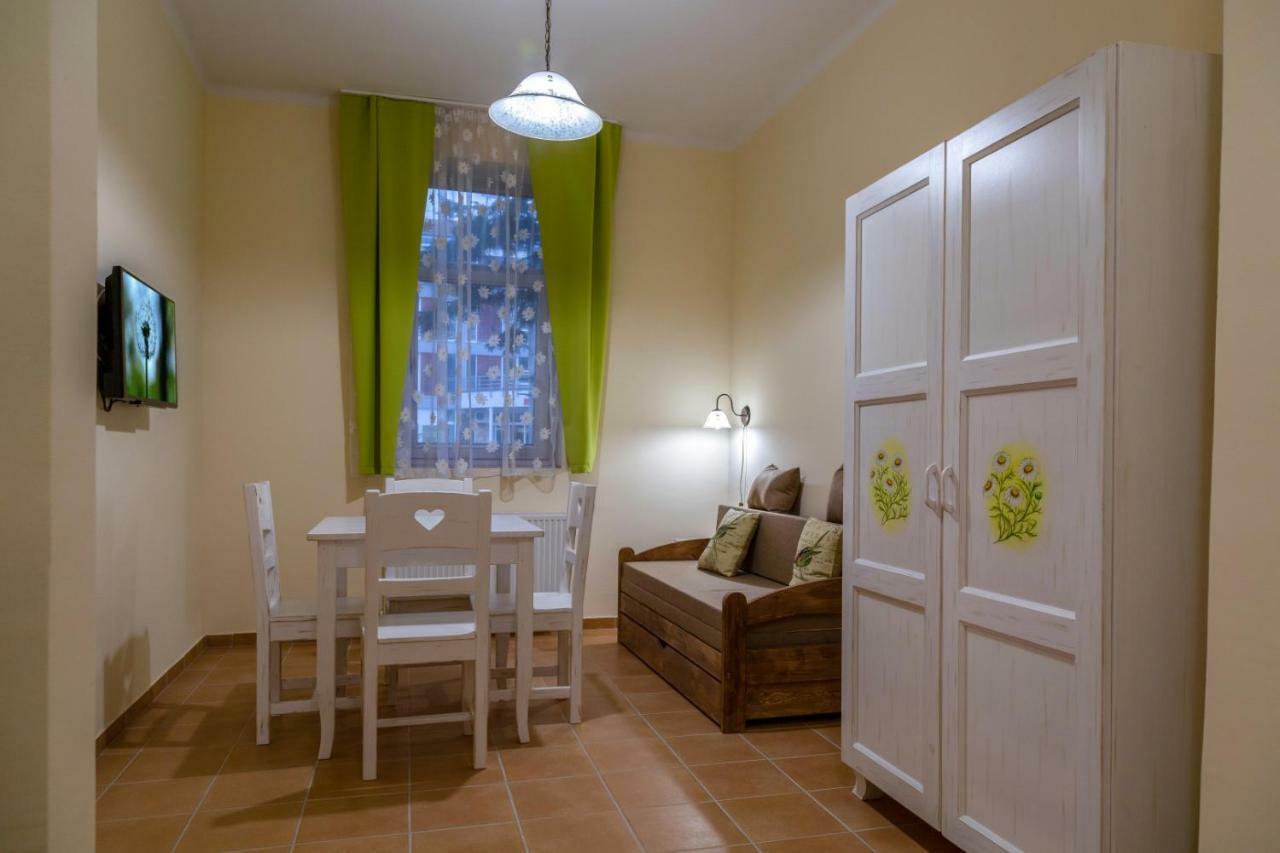 Balzsam Apartmanhaz Harkány Dış mekan fotoğraf